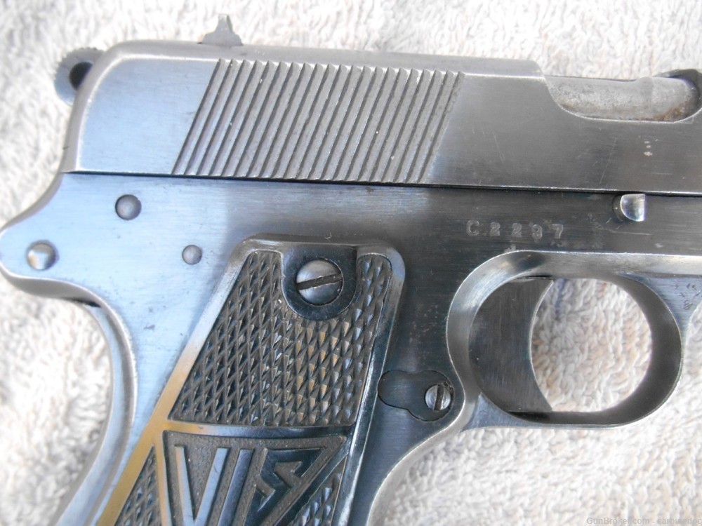 Radom VIS P35(p) Type 1 Slotted Pistol Mfg. in Poland by German Occupiers-img-4
