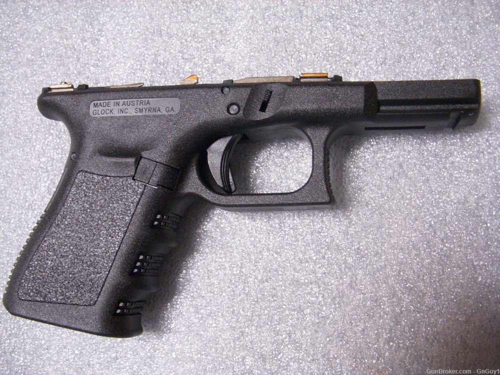 New Glock 19 23 Gen 3 Complete OEM Frames 9mm 9 mm 40 32 38 357-img-1