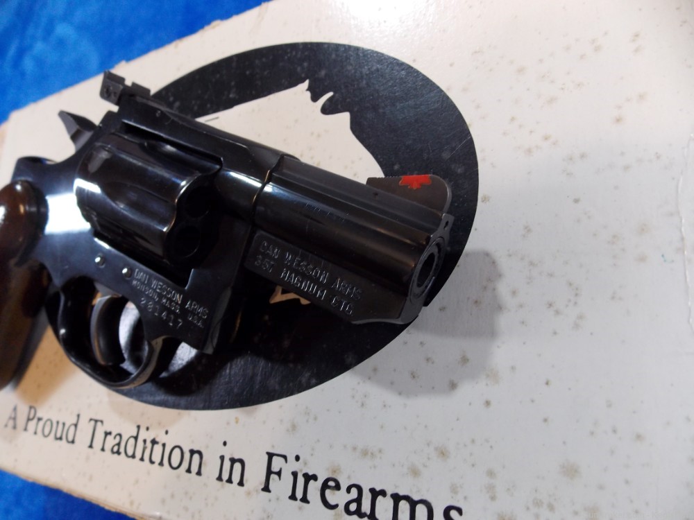 Vintage Dan Wesson Mod 15 .357 Magnum Revolver with Extra Barrels & Box-img-2