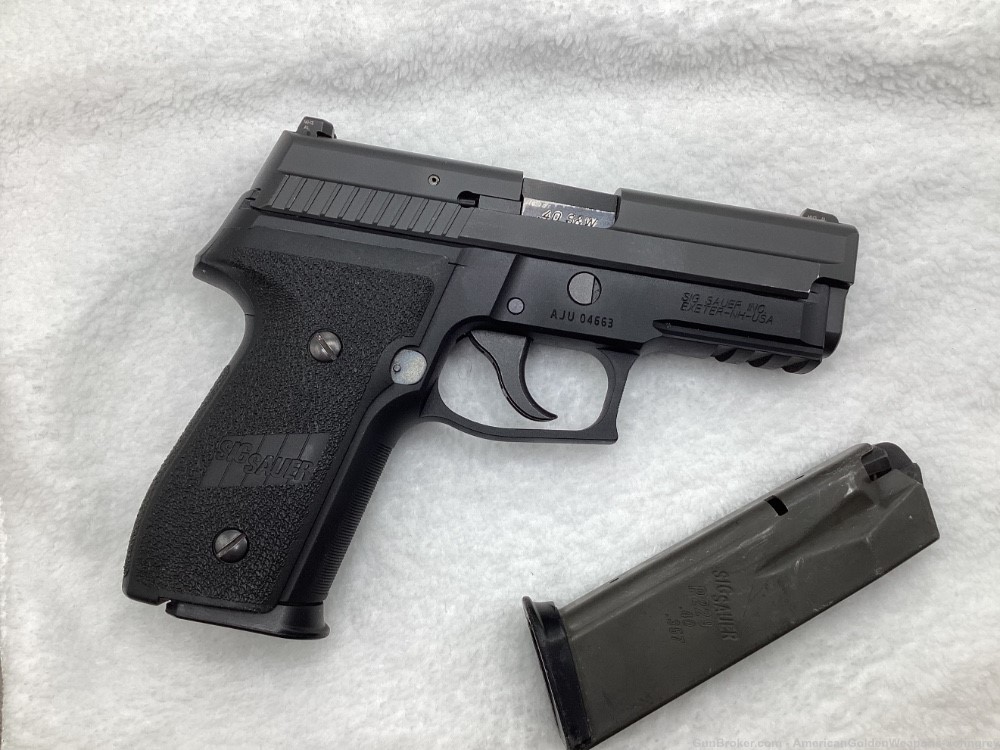  Sig Sauer P229 40 S&W. Double action only-img-1