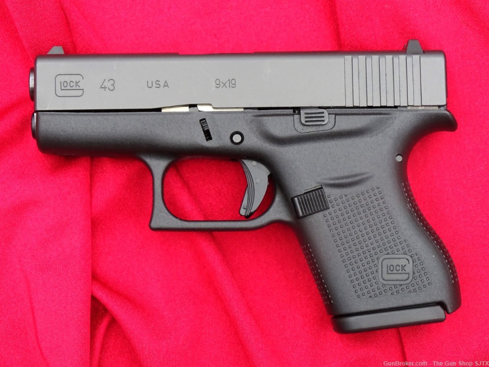 Glock Model G43 43 9mm Black Pistol -img-2