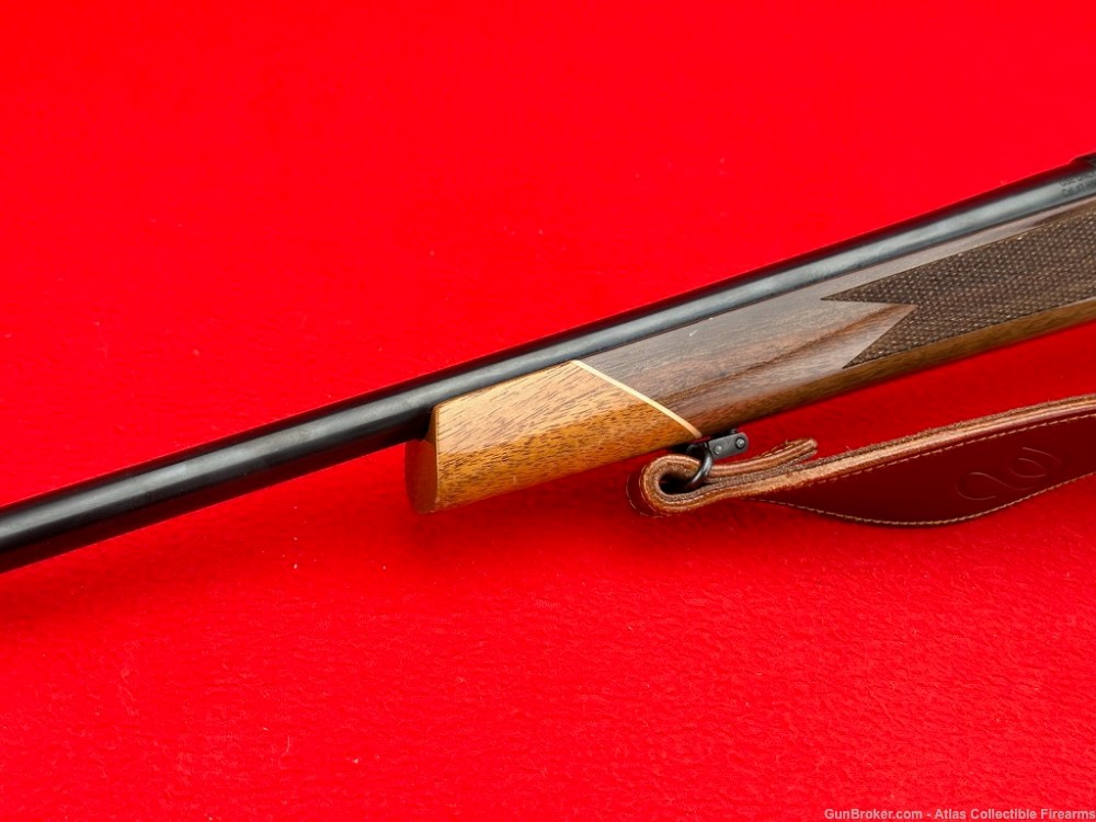 Weatherby MARK XXII Bolt Action Rifle 17 HMR 23" Bbl - Fancy Checkered Wood-img-3