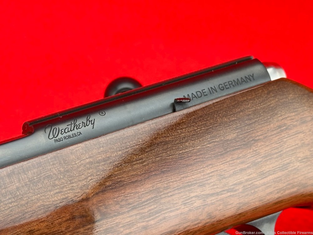 Weatherby MARK XXII Bolt Action Rifle 17 HMR 23" Bbl - Fancy Checkered Wood-img-9