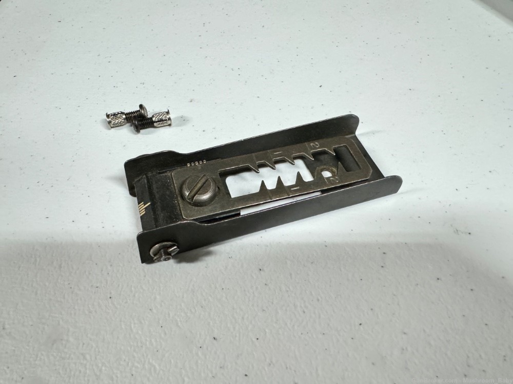 M203 Launcher Top Leaf Sight With Screws LMT 37mm-img-1