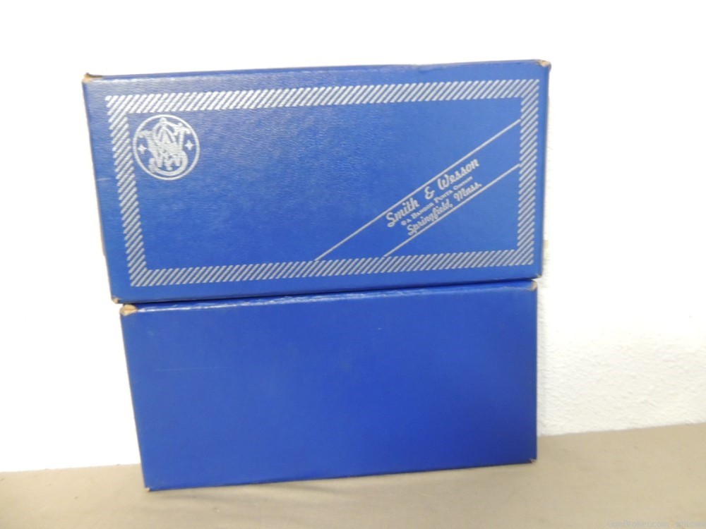 S&W 34-1 Near Mint Box Manual .22 LR 1982 Adj Rear Sight .22/.32 Kit Gun 22-img-19
