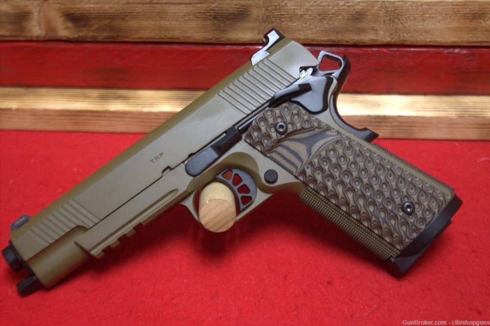 Springfield 1911 TRP .45 ACP 5" Barrel Tritium rail version brand new FDE-img-4