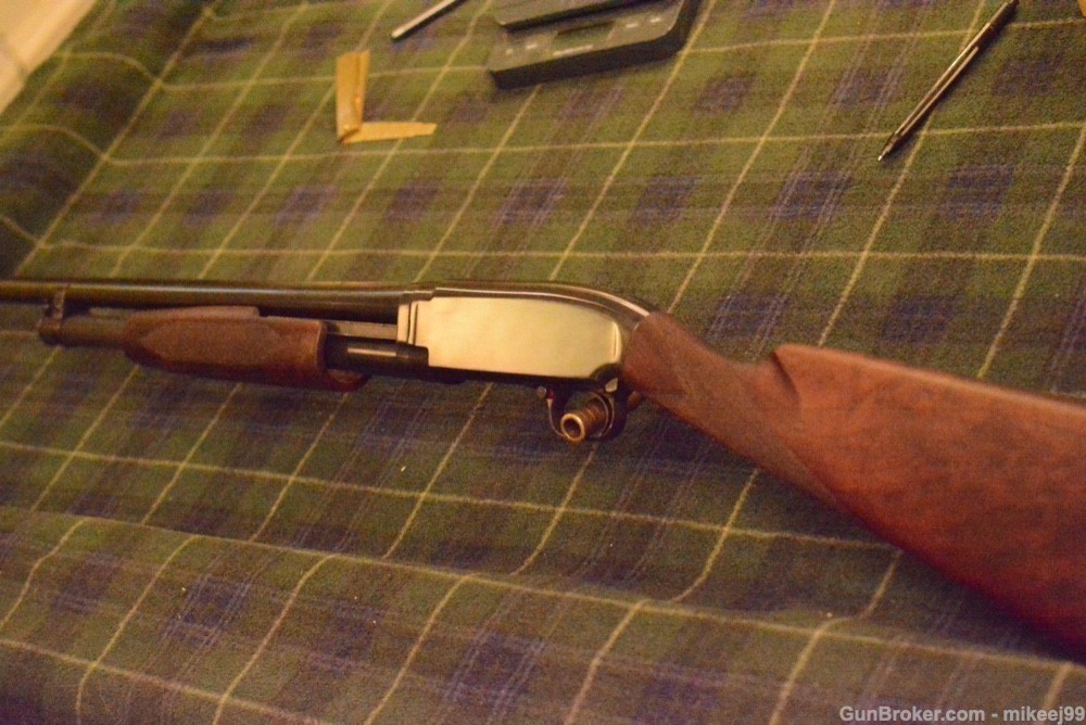 Winchester model 12 20 gauge 1930 solid rib with AA straight grip wood-img-0