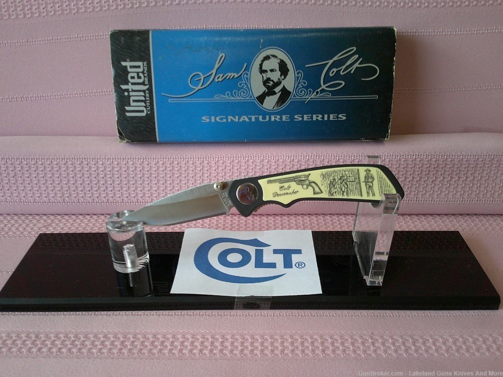 Uber Rare Disc. Colt Signature Series Peacemaker Knife with Box & Sleeve!-img-0