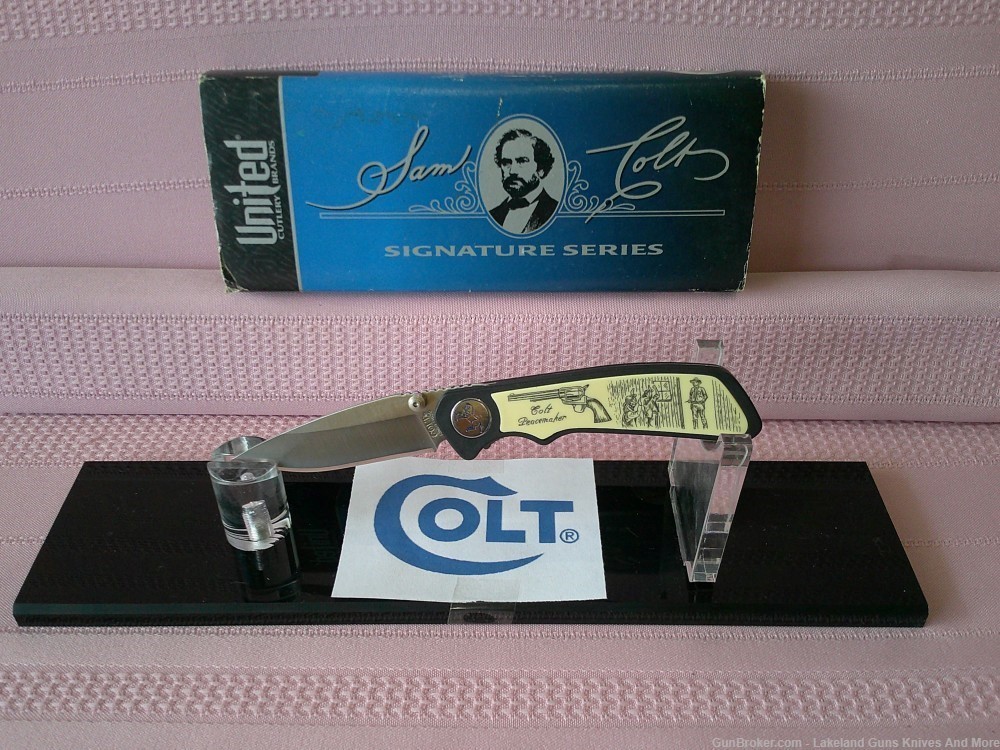 Uber Rare Disc. Colt Signature Series Peacemaker Knife with Box & Sleeve!-img-1