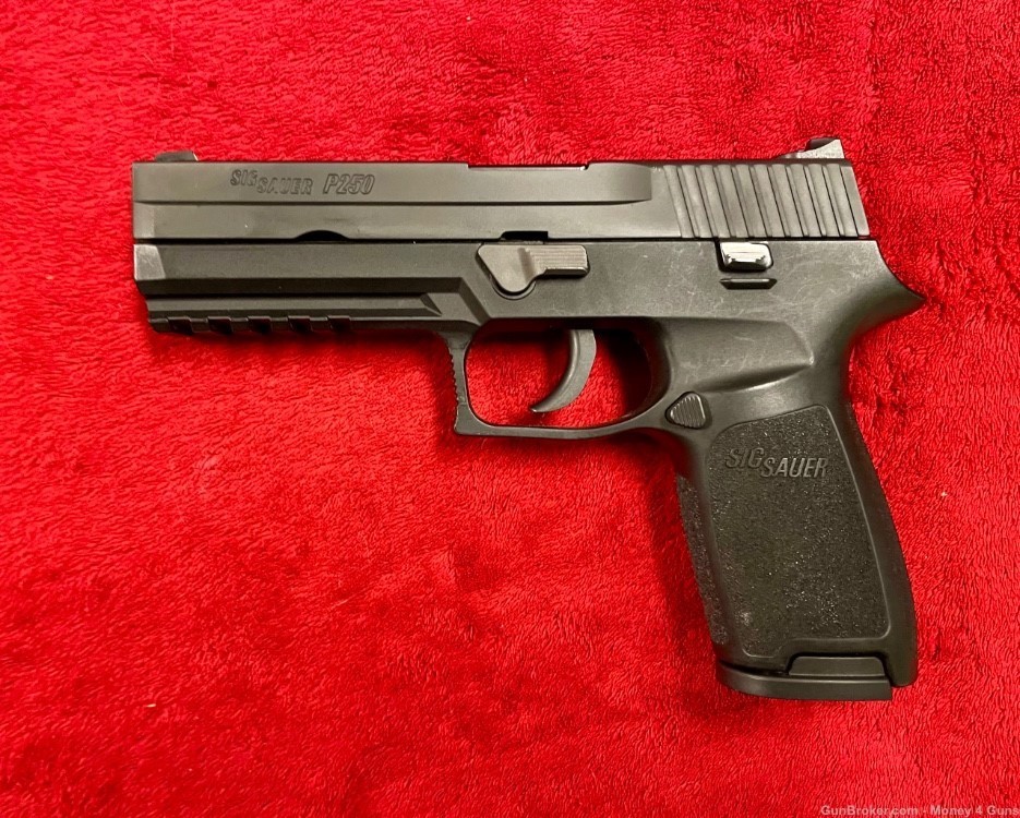 Sig Sauer P250 9mm With Original Box and Holster-img-0