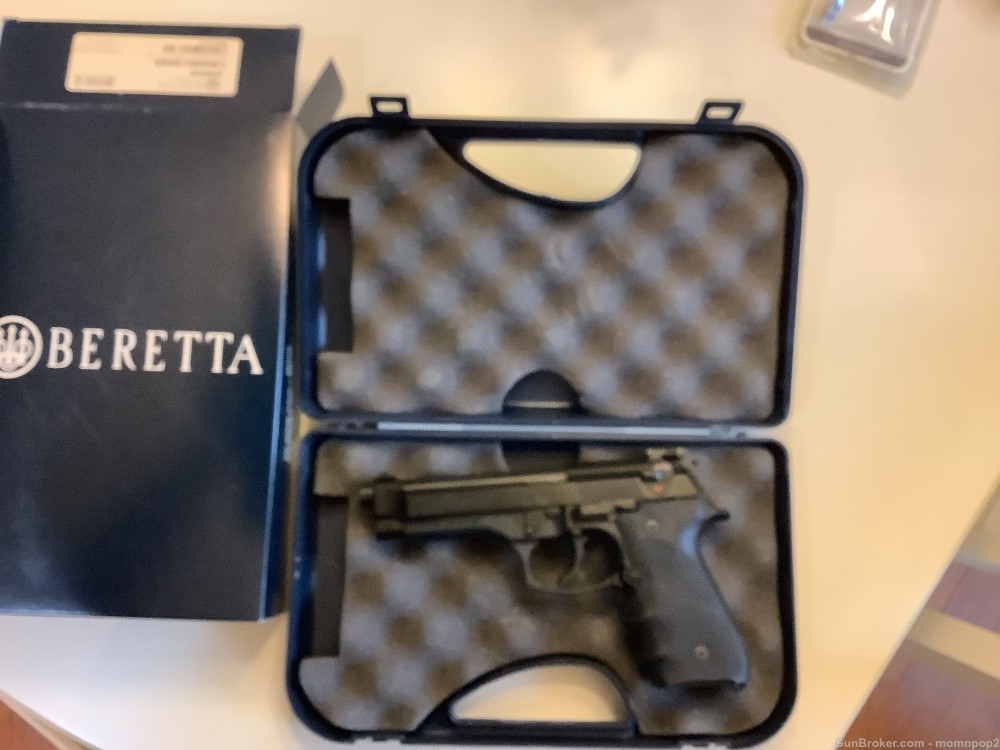 Beretta M9 4-15rd mag Hogue grip adj sight optic plate orig box-img-6