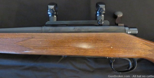 Remington 700 Classic 250 Savage 1-10 Twist, excellent-img-9