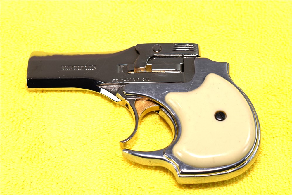 High Standard DM-101 22 Win Mag Derringer Nickel w/ Gold Accents Very Nice -img-8