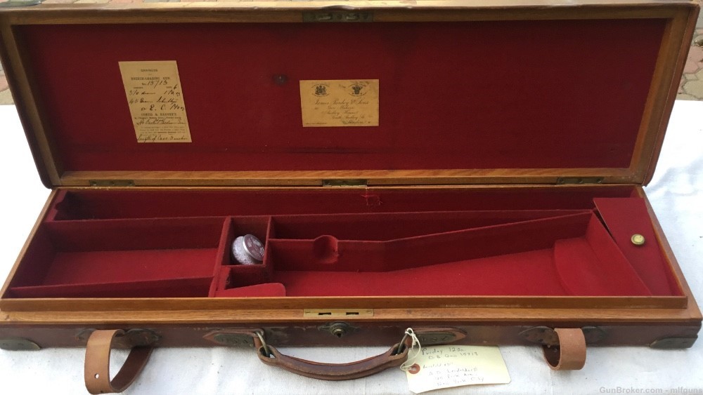 English Purdey leather trunk case.-img-2