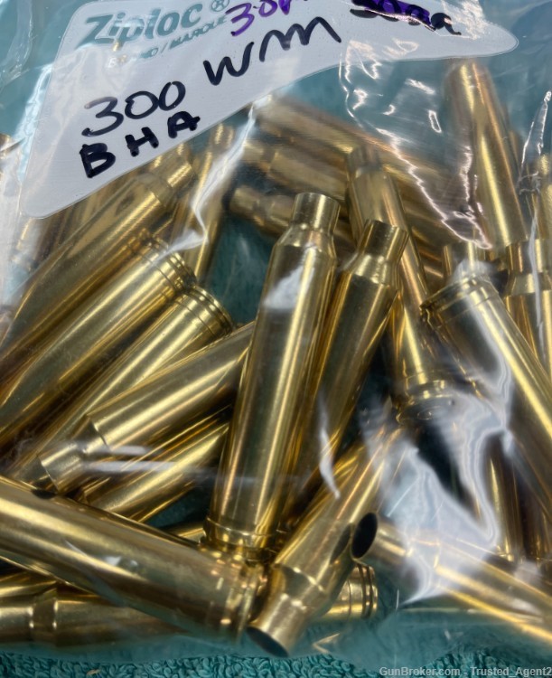 300 WIN MAG BRASS ONCE FIRED 58 PCS NORMA, BHA HEADSTAMP (TS-07)-img-1
