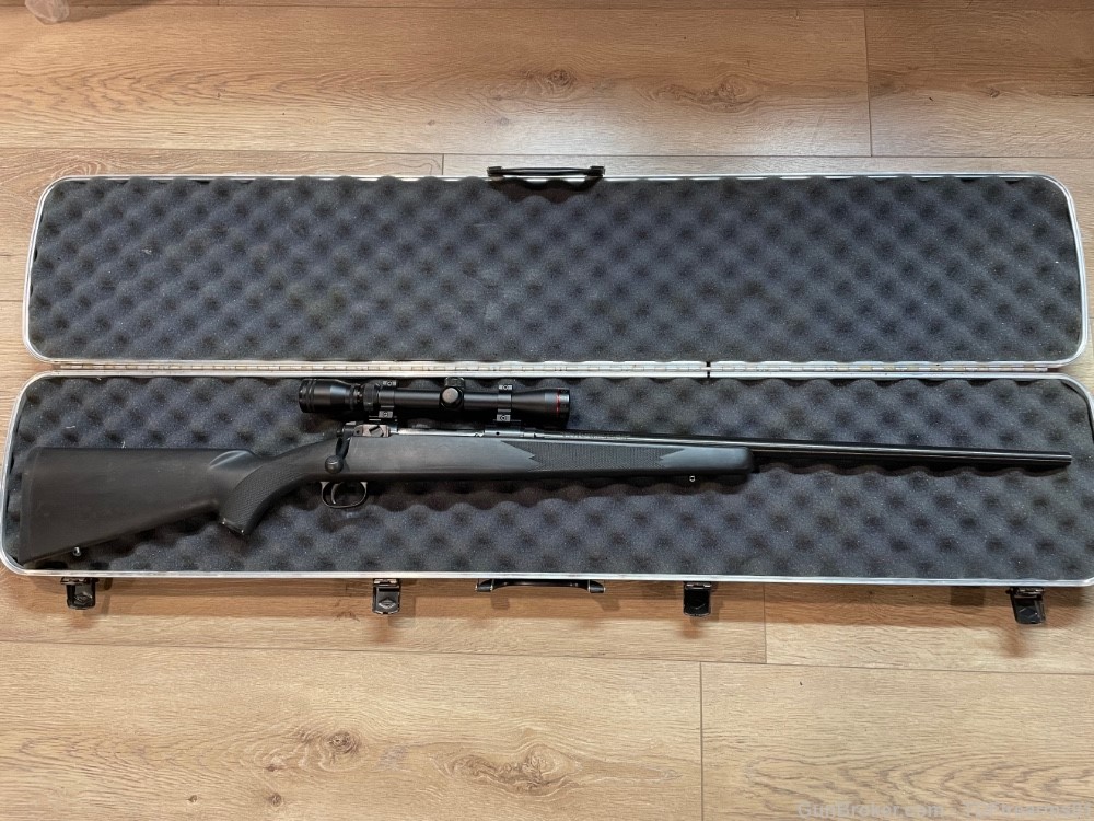 Savage 111 Trophy Hunter .338 win mag w/ simmons scope & hard case-img-0