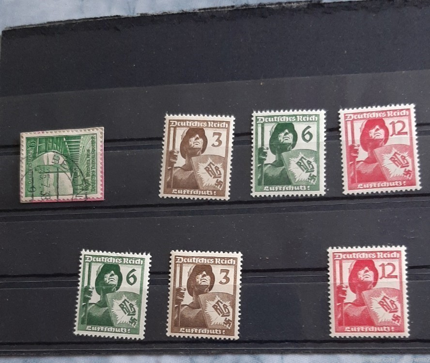 ASSORTED  GERMANY DRL STAMPS-img-0