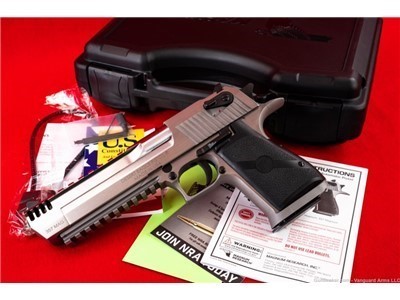 Magnum Research Desert Eagle 6" .357 Mag 9+1 Semi-Auto Pistol! 