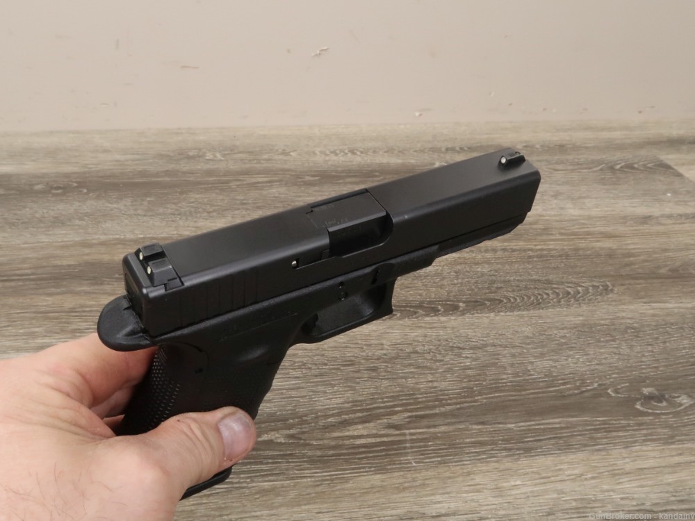 Glock Model 17 Gen 4 9mm 4-1/2" Exta Mag-img-13