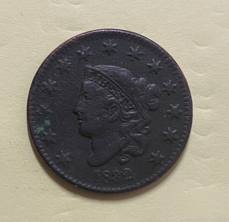 1832 Large cent and a 1866 2 cent coin.-img-0