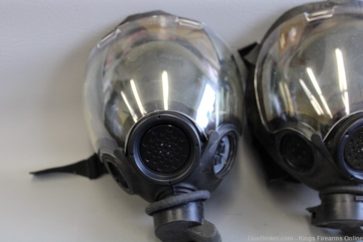 Lot of 3 MSA Advantage 1000 Gas Masks w/ Expired Filters Item P-494-img-6