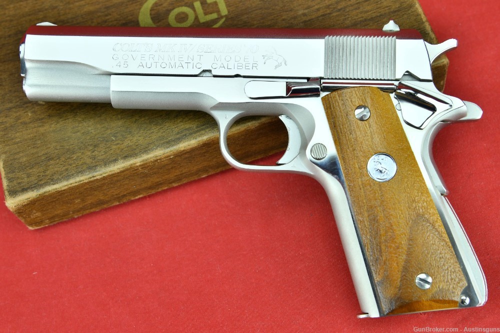 STUNNING, NICKEL  1971 Colt MK IV Series 70 Government .45 - *W/ BOX*-img-0