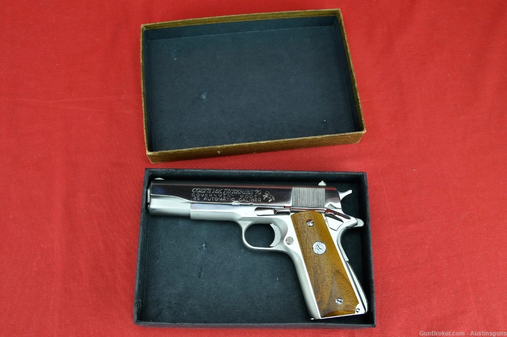 STUNNING, NICKEL  1971 Colt MK IV Series 70 Government .45 - *W/ BOX*-img-8