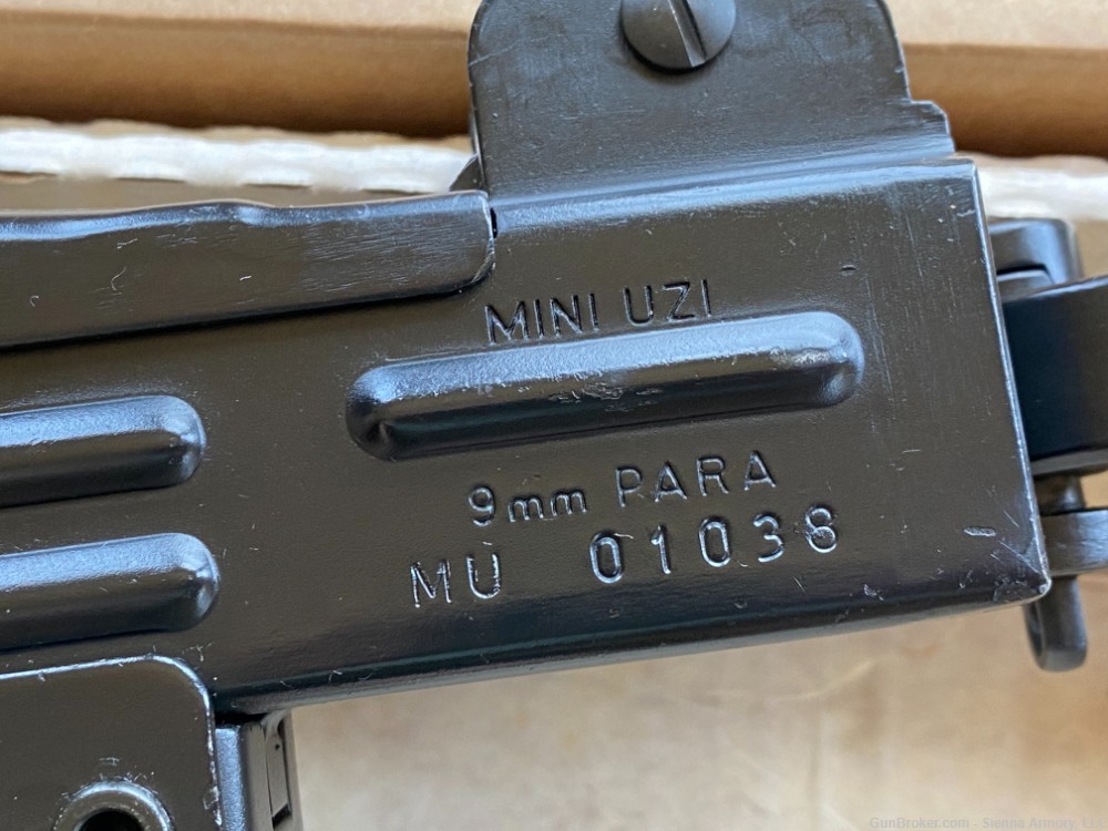 PRE-86 DEALER SAMPLE AS-NEW IN-BOX IMI Israel Mini Uzi 9mm SMG eForm-3 IWI-img-12