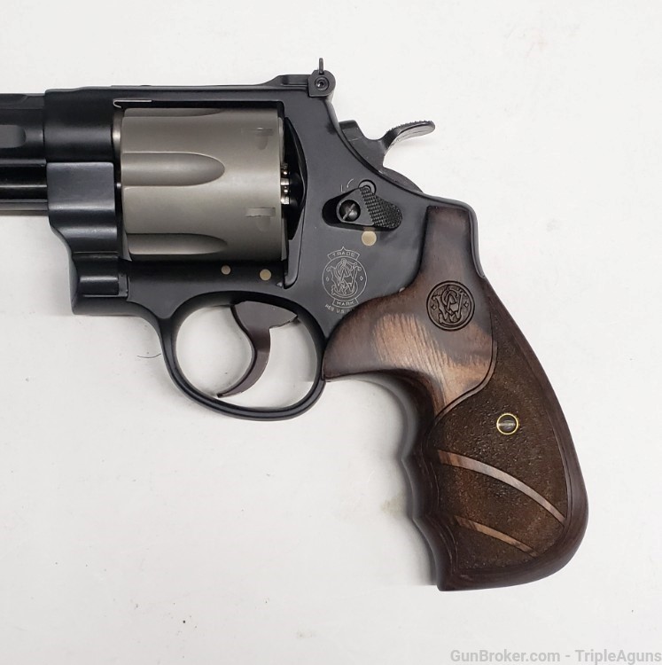 Smith & Wesson 329PD 44 magnum 4.13in barrel CA LEGAL 163414-img-16
