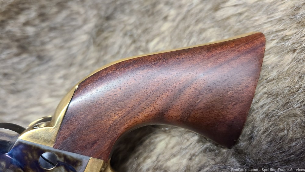Pietta Model 1851 .36 Caliber Black Powder Revolver - 7 1/2" -img-3