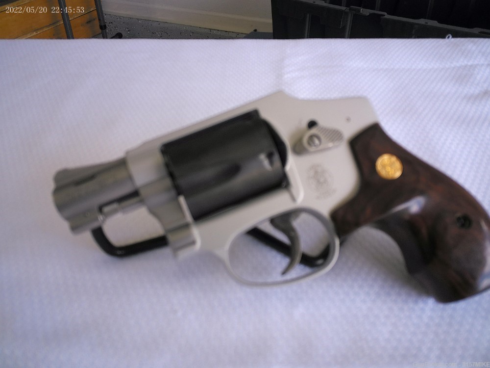 Smith & Wesson Model 642-2 Two-Toned Magna Ported, .38 Spl, 2" Barrel-img-4