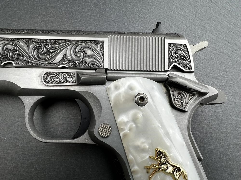 FACTORY 2ND - Colt 1911 Custom Engraved Regal by Altamont .38 Super-img-3