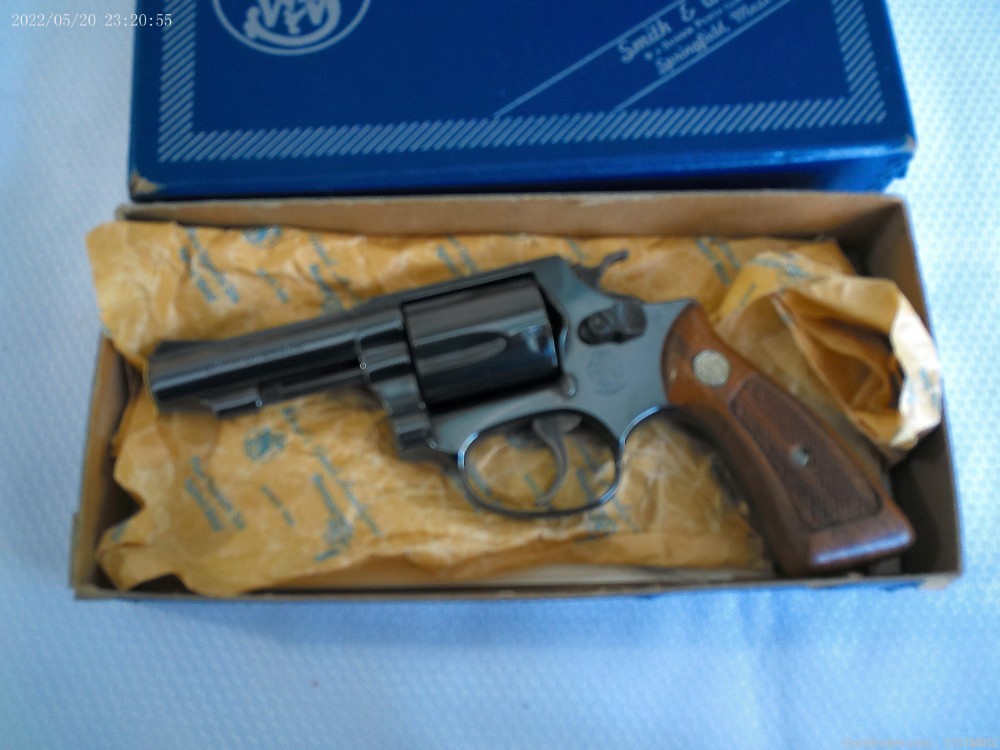 Smith & Wesson Model 36-1 Chiefs Special, .38 Special, 2" Barrel-img-39
