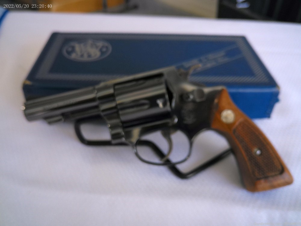 Smith & Wesson Model 36-1 Chiefs Special, .38 Special, 3" Barrel-img-38