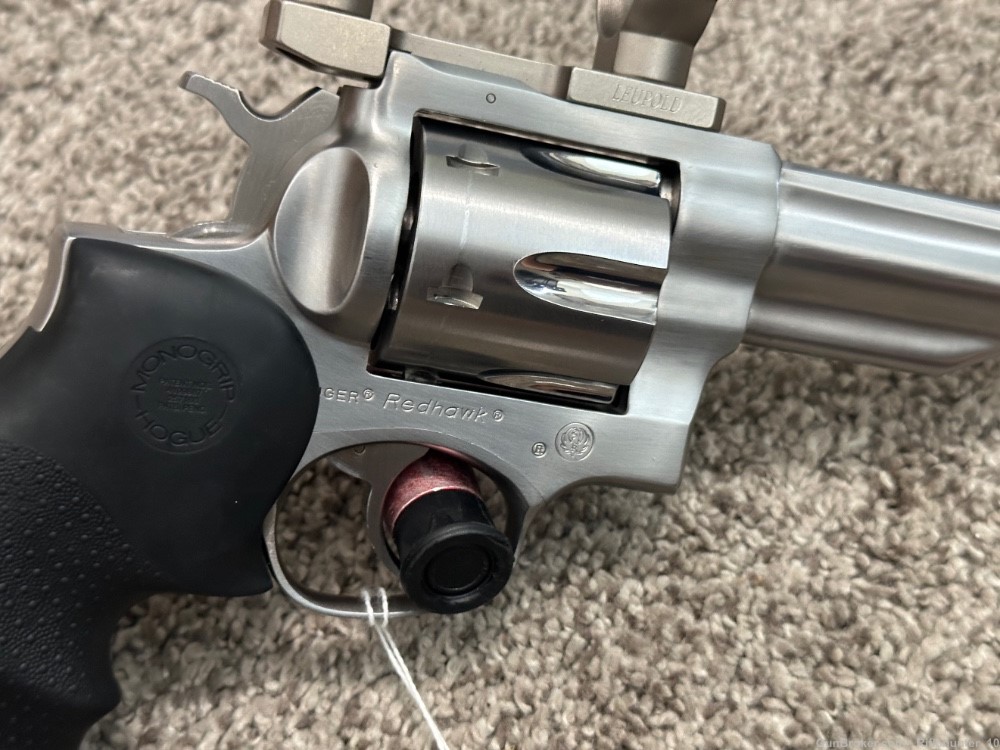 Ruger Redhawk 44 magnum revolver stainless SS W leupold rings 7.5” -img-2