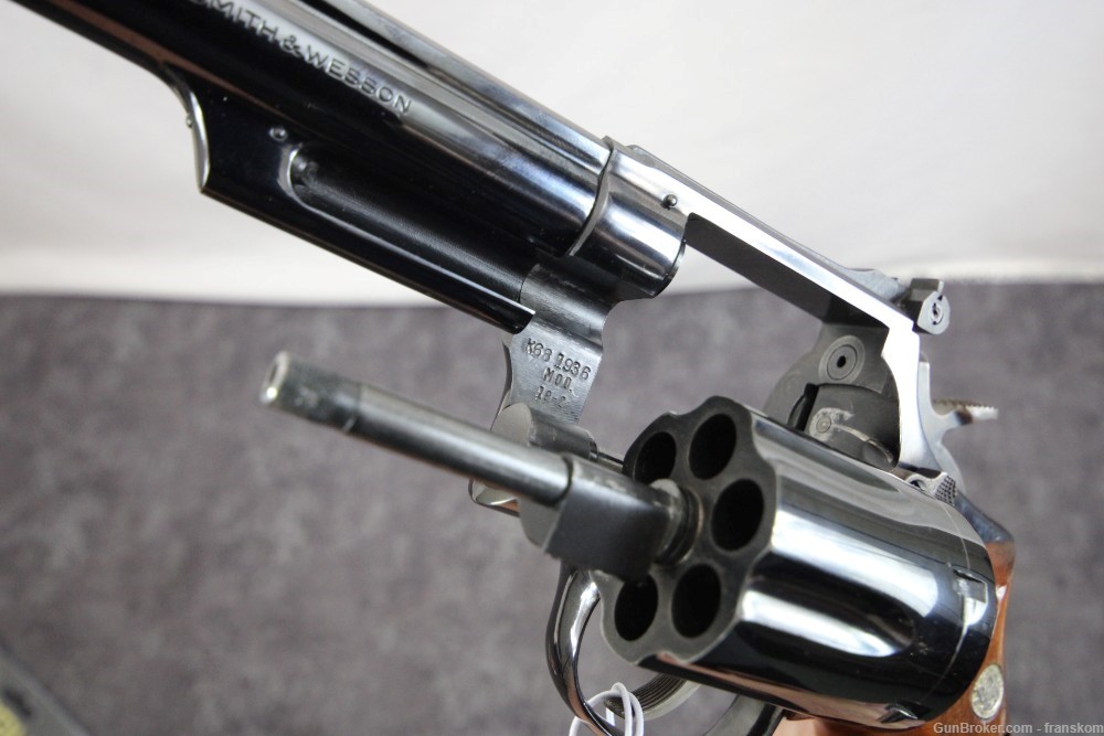 Smith & Wesson Model 19-2 in 357 Mag with 4" Pinned Barrel-img-18