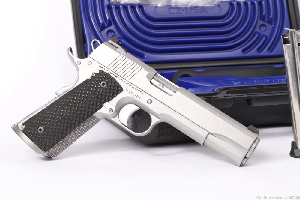 Stainless Dan Wesson Valor 9mm 1911 - lightly USED-img-1