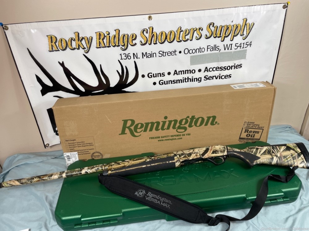 Remington Versa Max Waterfowl 12-GA / 28" Camo + Hard Case LNIB (gt)-img-1