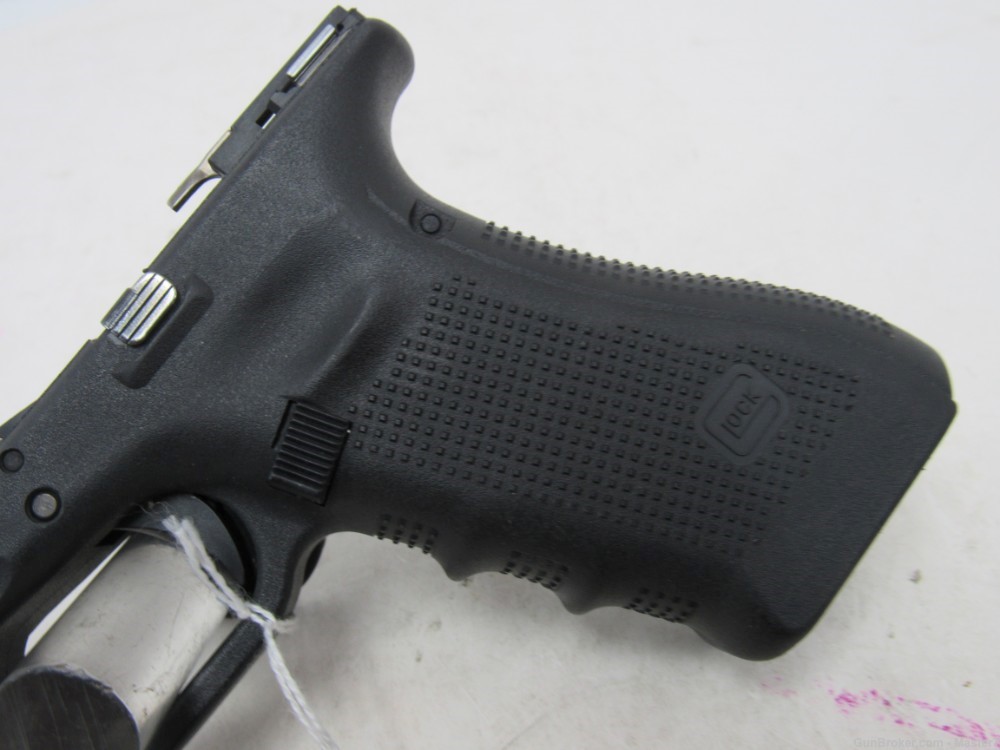 Glock 22 Gen 4 Complete OEM Frame w/Back straps 40 S&W No Reserve-img-2