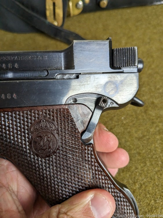 Swedish Husqvarna M/40 9mm w/ holster, 3 mags-img-13