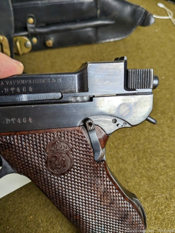 Swedish Husqvarna M/40 9mm w/ holster, 3 mags-img-11