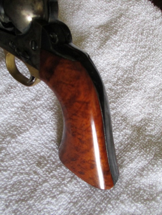 Pietta Colt 1860 Army Model 44 Caliber Black Powder Percussion Revolver-img-7