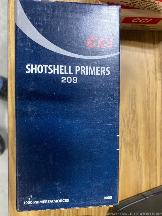 CCI 209 shotshell primers / 0008 1000 total -img-0