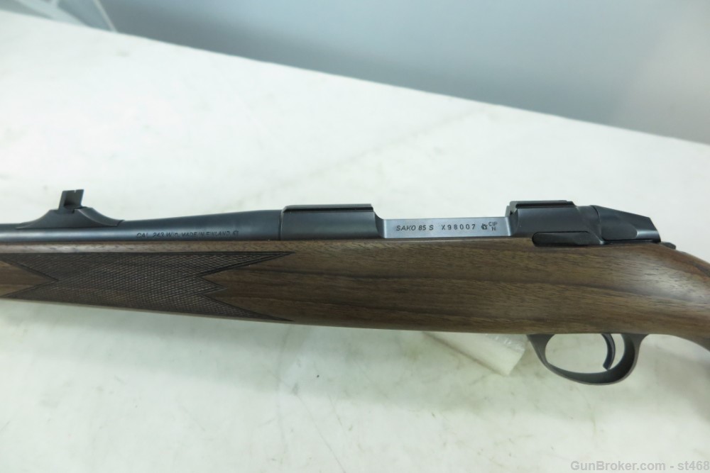 Sako 85-S Bavarian Carbine Mannlicher 20” .243 Win Mint in Box $.01 NoRsrve-img-5