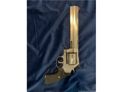 Used Dan Wesson 44 Mag 6 round revolver