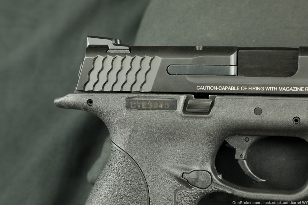 Smith & Wesson M&P40 PRO Series .40S&W 4.25” Semi-Auto Pistol MFD 2013-img-17