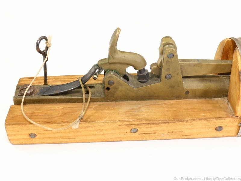 Antique Dixie Gun Works Black Powder Mouse Trap-img-4