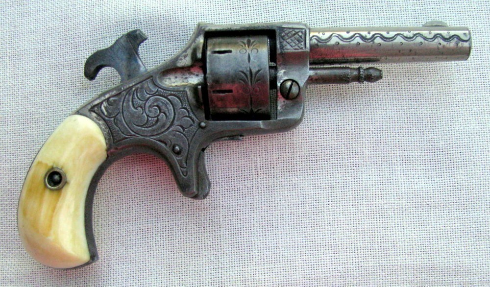 SALE! ANTIQUE 7 SHOT .22 R.F. NICKLE PLATED ANTIQUE ENGRAVED REVOLVER 1870s-img-0