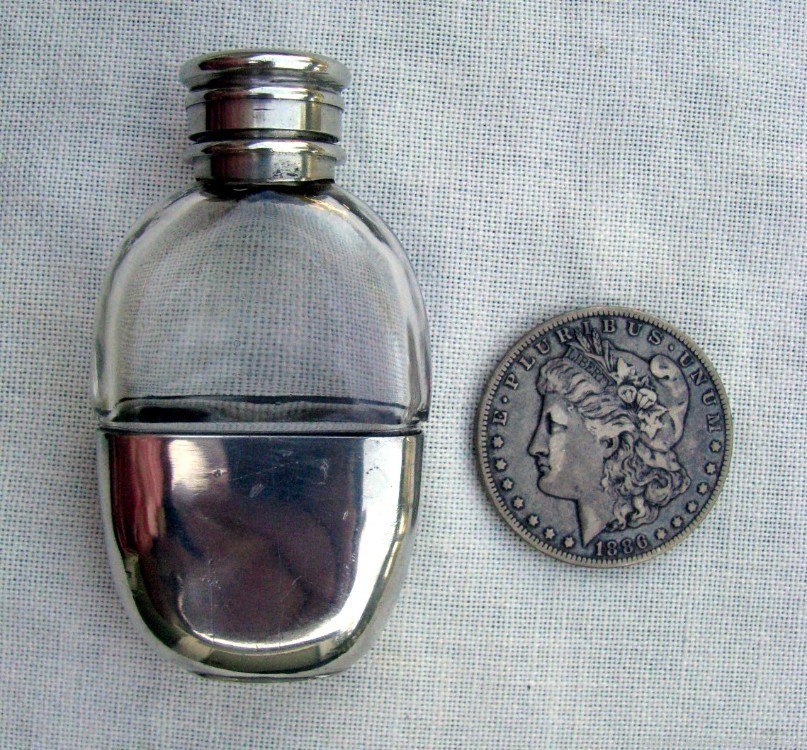FINE SCARCE ANTIQUE SMALL GLASS POCKET NIPPER FLASK WITH CUP1890s -1900s-img-10