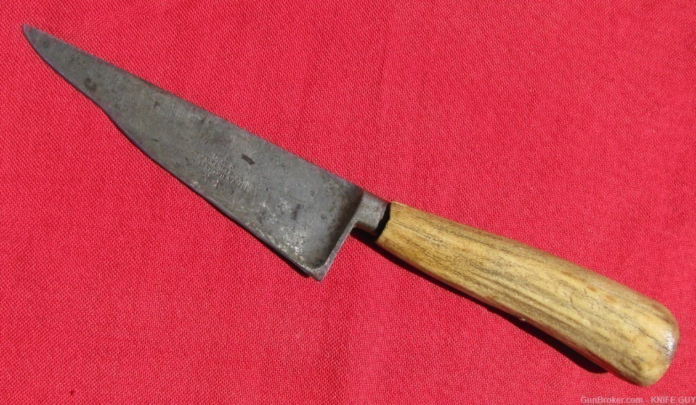 1880's ORGINAL MULTI-COLOR BEADED AMERICAN PLAINS INDIAN SHEATH & KNIFE-img-0